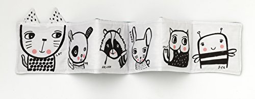 Friendly Faces in the Yard: Baby's First Soft Book (Wee Gallery)