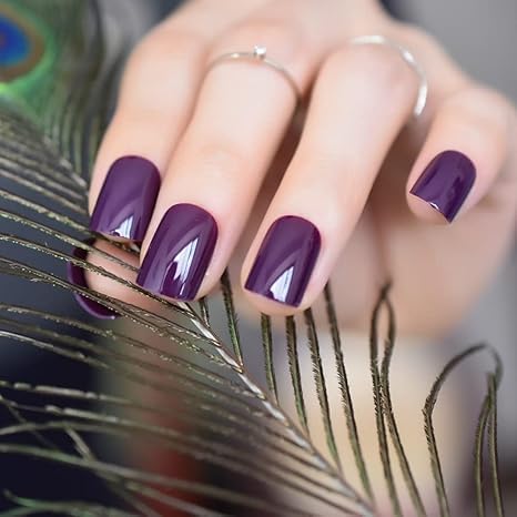Elevenail Elegant Purple Glossy Press On False Nails Short Squoval Fake Nails Daily Office Salon Manicure Reusable Acrylic Nail Art Tips Gift for Women Girls