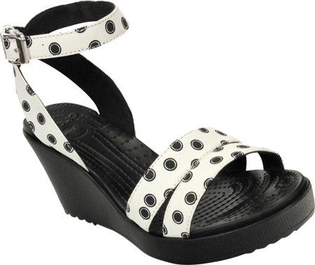 crocs leigh graphic wedge