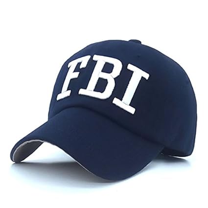 are fitted hats out of style