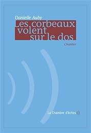 Les  corbeaux volent sur le dos
