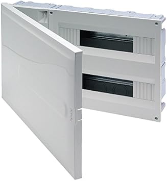 Famatel - Caja icp 40 24 elementos con puerta: Amazon.es: Bricolaje y herramientas