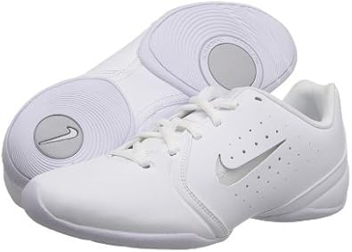 nike sideline 3 cheer shoes size 7