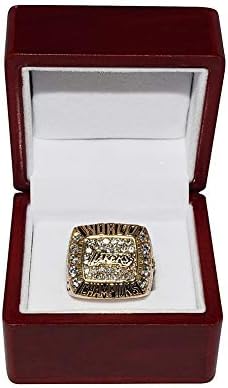 LOS ANGELES LAKERS (Kobe Bryant) 2000 NBA FINALS WORLD CHAMPIONS (The Bling Bling Ring) Rare Collectible Replica NBA Basketball Gold Championship Ring with Cherrywood Display Box