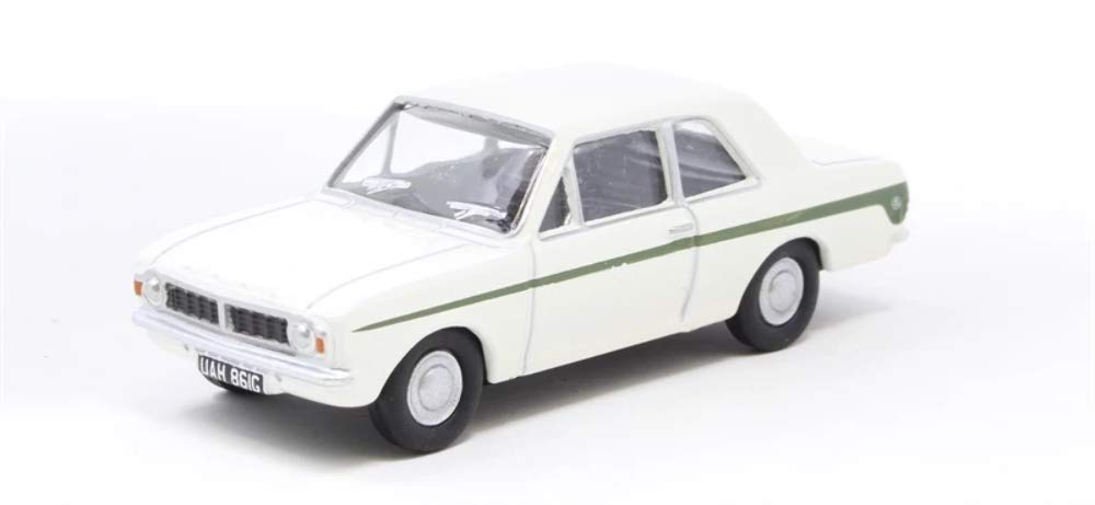 Oxford Diecast 76COR2008 Ford Cortina Mk2 Ermine White/Sherwood Green