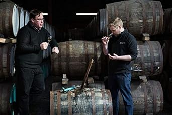 Amazon Co Jp 正規品 ブルックラディ ザ クラシック ラディ ウイスキー イギリス 700ml ギフトbox入り 食品 飲料 お酒