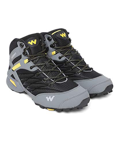 wildcraft trekking shoes