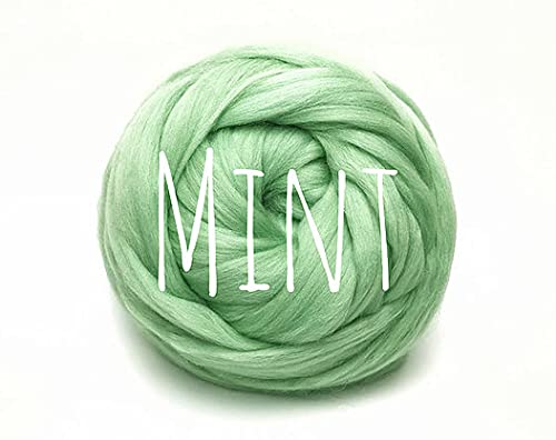 Chunky Wool - Mint - for arm Knitting Chunky Blanket Weaving Felting Jumbo Yarn Giant Wool Soft 50g (0.11lb) — image 1