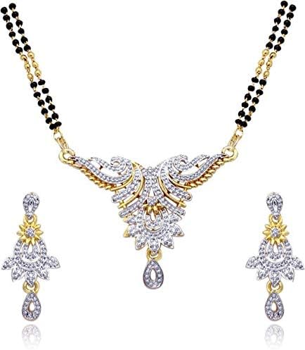 Woman Necklace Gold with Diamonds and 