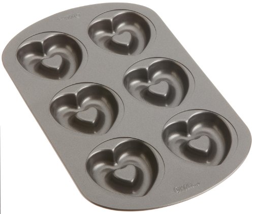 Wilton Nonstick 6-Cavity Heart Donut Pan