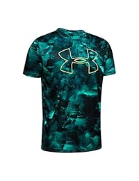 Under Armour camiseta estampada con logo grande para niño