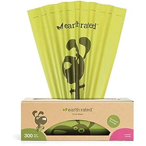 Earth Rated Dog Poop Bags, Thick Grab and Go Single Roll, Ideal for Backyard Pickups, Lavender Scented, 300 Bags