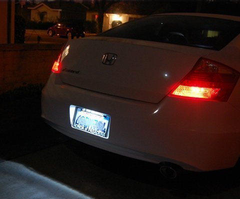 2014 honda accord license plate light