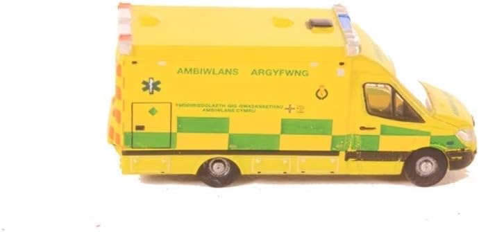 Oxford Diecast 1:148 Mercedes Ambulance Wales Collectable model NMA001, Green
