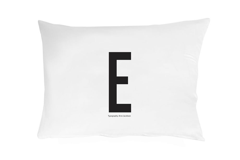 Design Letters Personal Pillow case A-Z (63x60) E