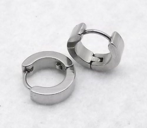 Amazon Co Jp 大人気 黒子のバスケ 黄瀬涼太 きせ りょうた ピアス 2つ コスプレ グッズ ホビー 通販