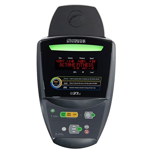 Octane Q37xi Elliptical Machine - Image 3