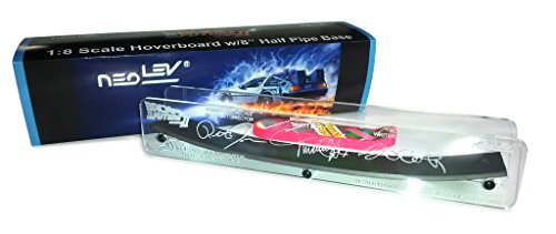 BACK TO THE FUTURE PART II 1:8 SCALE HOVERBOARD W/8-INCH HALF PIPE BASE [MICHAEL J. FOX EXCLUSIVE LIMITED EDITION SIGNATURE SERIES]
