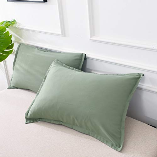 M&Meagle 3 Pieces Green Duvet Cover Set with Zipper Clousure,100% Stone Washed Process Microfiber,Ultra Soft and Easy Care,Simple Style Bedding Set-Queen Size(1 Duvet Cover 2 Pillowcases) - Thumbnail 7