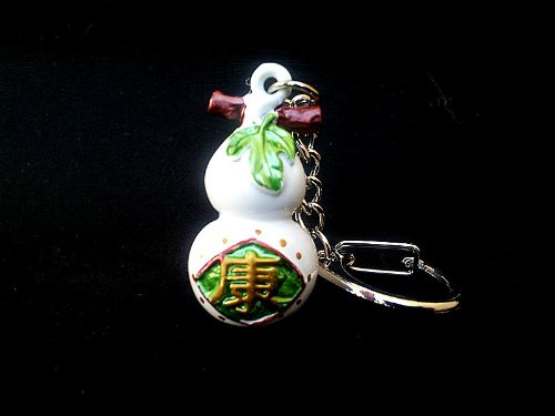 Betterdecor Feng Shui Anrenshui Wu Lou/Hulu Calabash Gourd Keychain Amulet for Health