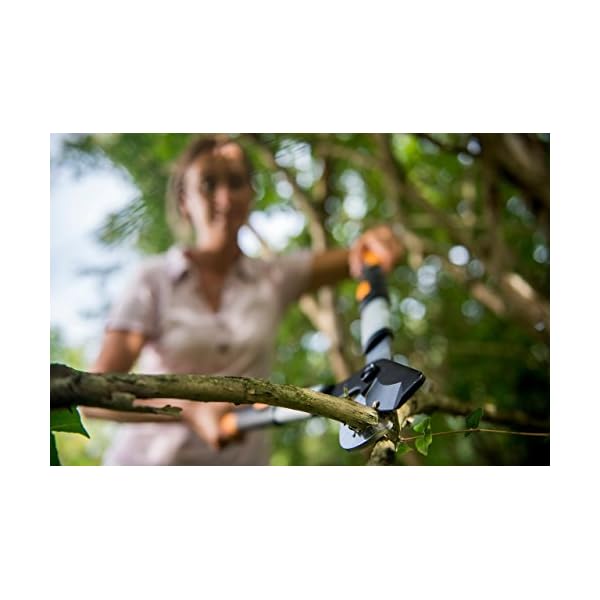 Fiskars SmartFit Bypass-Teleskop-Astschere für frisches Holz, Antihaftbeschichtet, Gehärteter Präzisionsstahl, Grifflänge: 66 bis 90 cm, Schwarz/Orange, L86, 1013564 – Bild 5