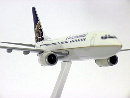 Boeing 737-700 Continental Airlines 1/200 Scale Model by Flight Miniatures