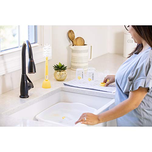 image for Medela Quick Clean Bottle Cleaning Brush, Soft, Flexible Head; Adaptab