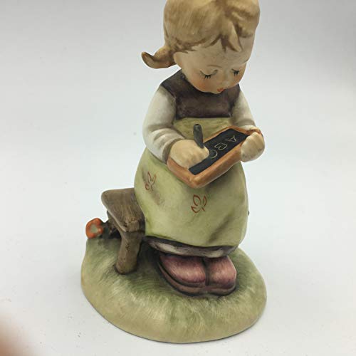 1 Goebel+Hummel+Figurine+Student+TMK+6