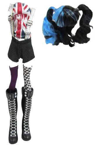 Mystixx Punk Azra Fashion Pack Doll Set