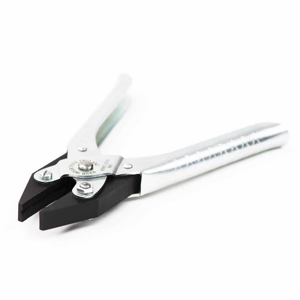 Maun 4860-200 Flat Nose Parallel Plier 200 mm | Secure Even Grip Along Length of Serrated Parallel Jaws | V-Slot and Open Throat to Hold Wire and Rod | Professional Quality