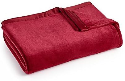 Amazon Com Berkshire Classic Velvety Plush 60 X 90 Blanket Twin Garnet Red Home Kitchen Amazon Com Berkshire Classic Velvety Plush 60 X 90 Blanket Twin Garnet Red Home Kitchen