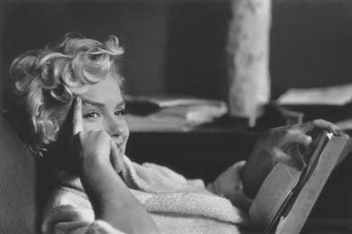 Marilyn Monroe, New York, 1956 - Elliott Erwitt   Snaps (Collector's Editions)