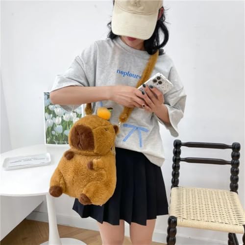 Mochila de Pelúcia Capivara Super Fofa e Macia Ideal Para o Dia a Dia Compacta e Espaçosa ideal para Crianças Adolescentes ou Adulto