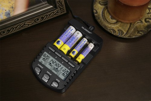 5 Crosse+Technology+BC700+CBP+Battery+Charger
