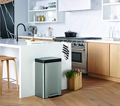 Kohler 13-Gallon Trash Can - Image 5