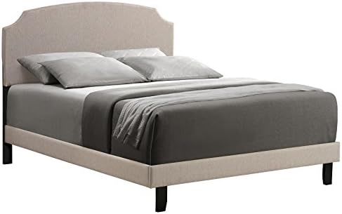 Hillsdale Furniture Lawler Bed Set with Rails, Queen, Cream