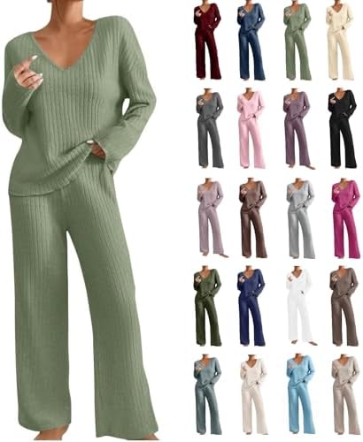 lady's pyjamas sets, giraffe pyjamas for women, couples pjs, soft pjs for women sets, womens pajamas set, christmas pj bottoms, christmas pyjama bottoms, fluffy loungewear, womens pjamas, pajamas, pj