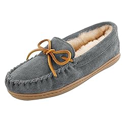 Minnetonka Womens Sheepskin Hardsole Moccasin