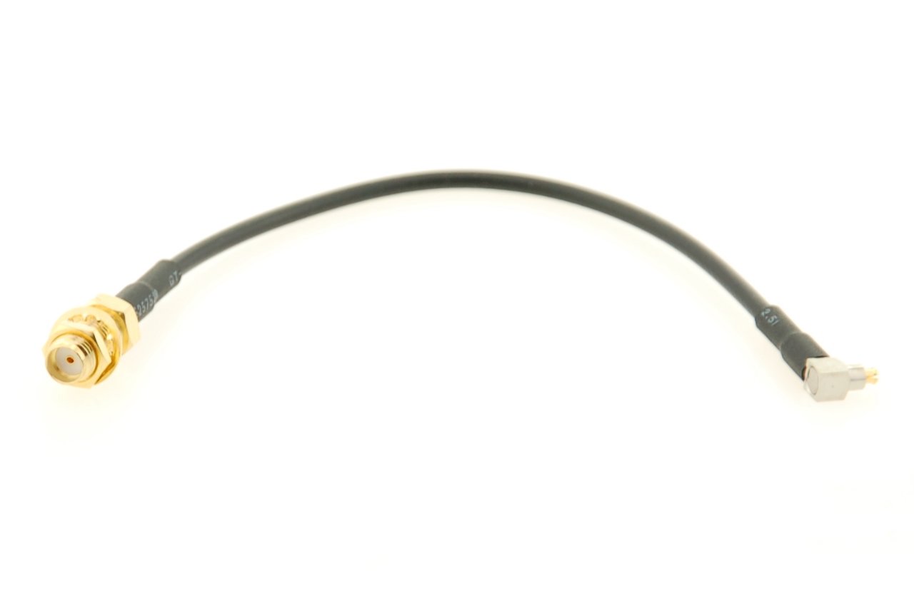 Alda PQ Antenna Connection cable with built-in socket 15cm, RG174 for SMA/F to MCC