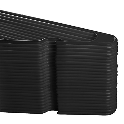 2 Black+Plastic+Standard+Hangers+Notched