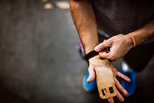 XQMART Leather Gymnastics Hand Grips - Palm Protection and Wrist Support for Cross Training, Kettlebells, Pull ups, Weightlifting, Chin ups, Workout, Exercise (M)