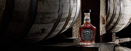 Jack Daniel‘s Single Barrel Select - Tennessee Whiskey - Ein hochwertiges Geschenk - Süße Vanille, schwere Eiche und dunkle Kirschen - 0.7L/ 45% Vol. – Bild 5