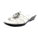 Easy Street Women's Swirl Sandal
