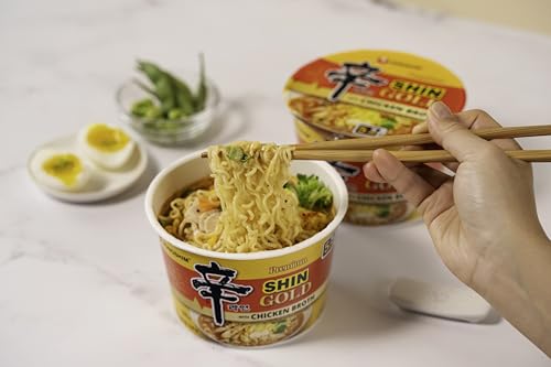 NONGSHIM GOURMET SHIN GOLD, 3.56 OUNCE (PACK OF 6), RICH SPICY CHICKEN BROTH, SAUCE PACKET, PREMIUM MICROWAVABLE INSTANT RAMYUN SOUP MIX, SAVORY & RICH