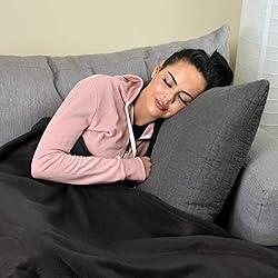 Wolf Essentials Cozy-Soft Microfleece Travel