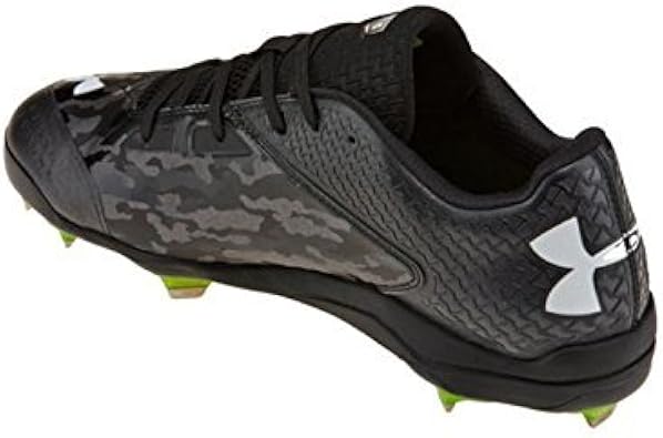 under armour deception cleats