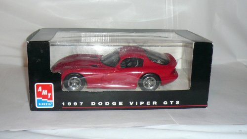 #8416 AMT/ Ertl 1997 Dodge Viper GTS,Red 1/25 Scale Plastic Promo Model Car, Fully Assembled