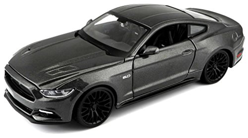 Maisto 2015 ford mustang die cast vehicle (1:24 scale) (colors ma…