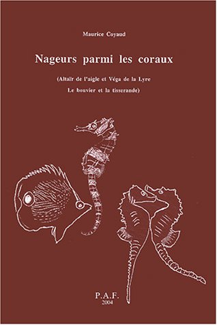 Nageurs parmi les coraux