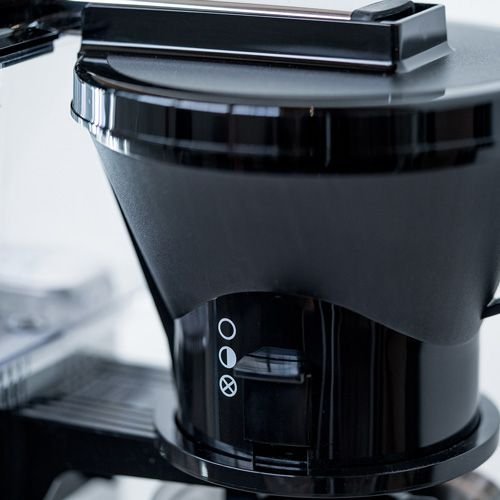 Technivorm Moccamaster 79212 KBTS Coffee Brewer, 32 oz, Polished Silver (Certified Refurbished)